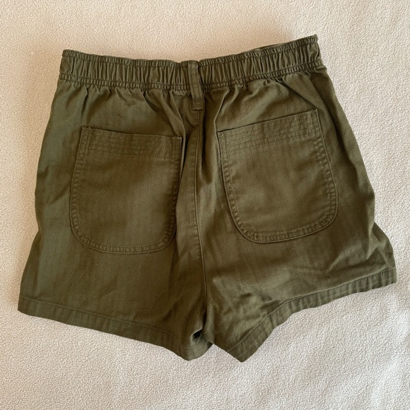 Madewell twill army green shorts - Picture 2 of 3